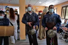 visita-dia-de-reyes-y-zambomberos-2023-11